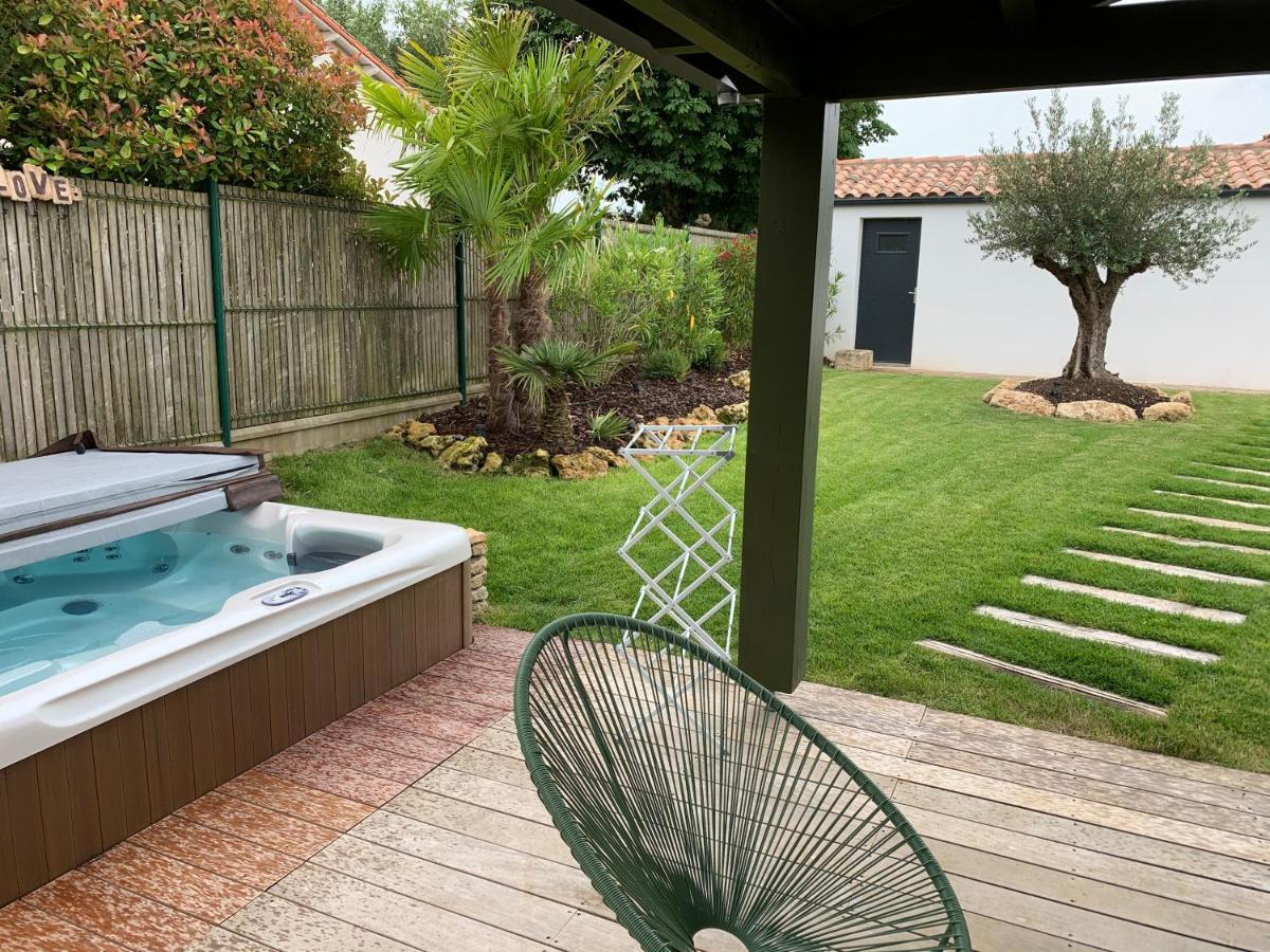 Les Jardins Des Brandes Villa La Rochelle  Esterno foto